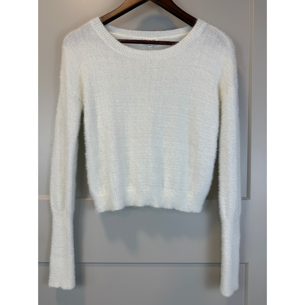 GARAGE Fuzzy Cozy Eyelash Sweater XS Off-White‎ Ivory Cream Long Sleeve Cropped
